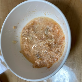 離乳食　鮭のトマト豆乳スープ